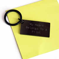 Load image into Gallery viewer, Funny Pilot Quote Keychain, Gifts from Men for Pilots, My Heart Belongs to a Pilot, Unique Keychain for Father&#39;s Day, Gifts for Pilots - Image 3
