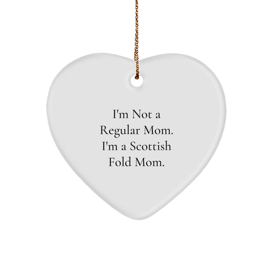 Funny Scottish Fold Cat Mom Christmas Heart Ornament Gifts from Mom to Scottish Fold Cat Lover - Image 1