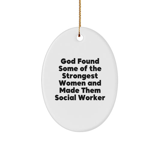 Funny Social Worker Gifts from Friends for Women Oval Ornament, Christmas Unique Presents for Social Worker Appreciation - Image 1