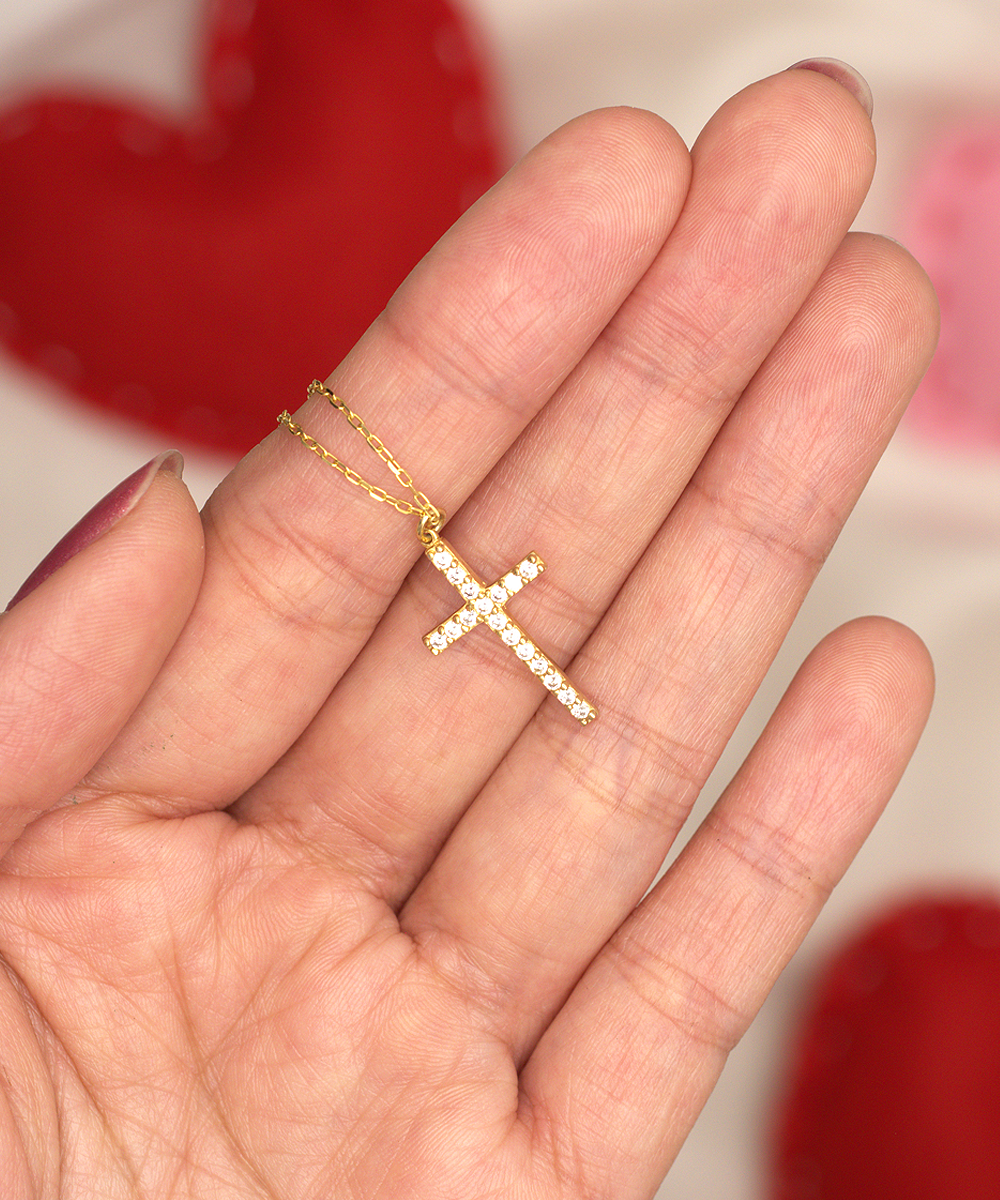 Birthday Card For Daughter in law, Crystal Gold Cross Necklace, To My Daughter in law Necklace from Mother in law, Future Daughter in Law Wedding Gifts