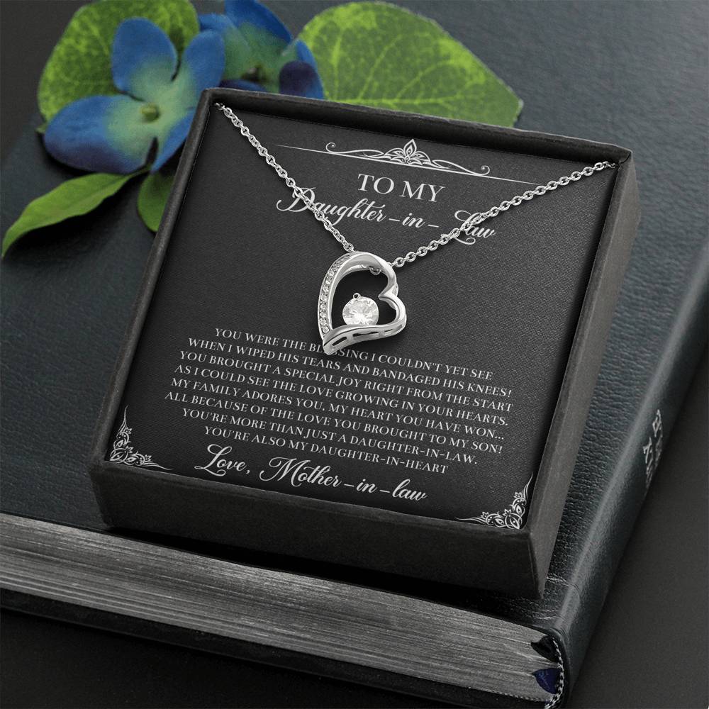To My Daughter-in-law Gifts, Circle of Strength and Love, Forever Love Heart Necklace For Women, Birthday Present Idea From Mother-in-law