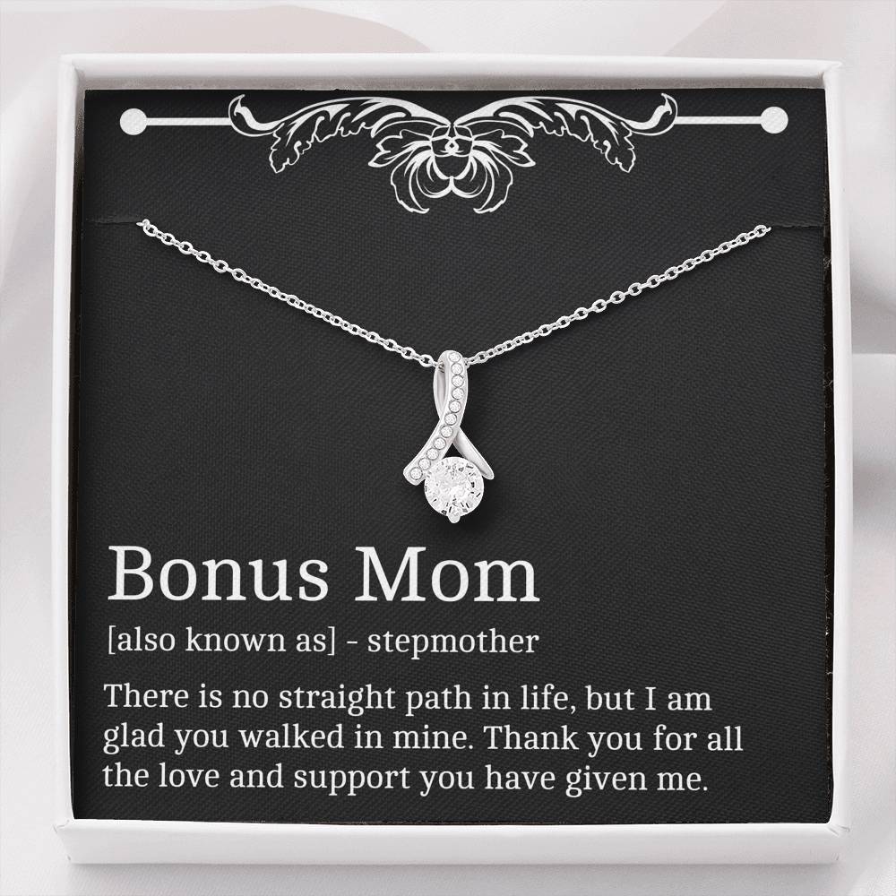 To My Bonus Mom Gifts, Thank You For All The Love, Alluring Beauty Necklace For Women, Birthday Mothers Day Present From Bonus Daughter