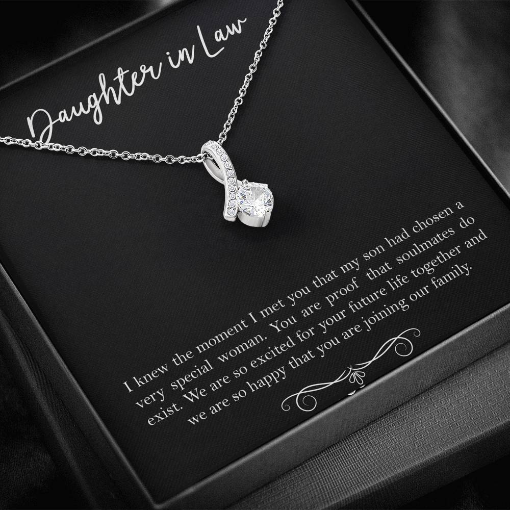 To My Daughter-in-law Gifts, I Knew The Moment I Met You, Alluring Beauty Necklace For Women, Birthday Present Idea From Mother-in-law