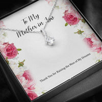 Load image into Gallery viewer, To My Mother-in-Law Gifts, Raising The Man Of My Dreams, Alluring Beauty Necklace For Women, Birthday Mothers Day Present From Daughter-in-law
