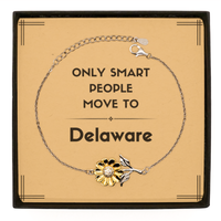 Load image into Gallery viewer, Only smart people move to Delaware Sunflower Bracelet, Message Card Gifts For Delaware, Move to Delaware Gifts for Friends Coworker Funny Saying Quote
