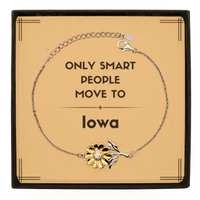 Load image into Gallery viewer, Only smart people move to Iowa Sunflower Bracelet, Message Card Gifts For Iowa, Move to Iowa Gifts for Friends Coworker Funny Saying Quote
